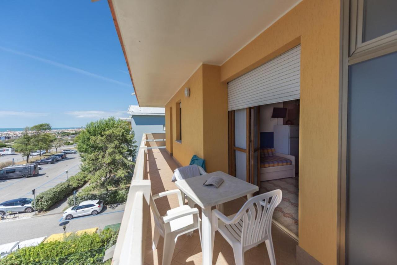 Condominio Carina Sud Bibione Bagian luar foto
