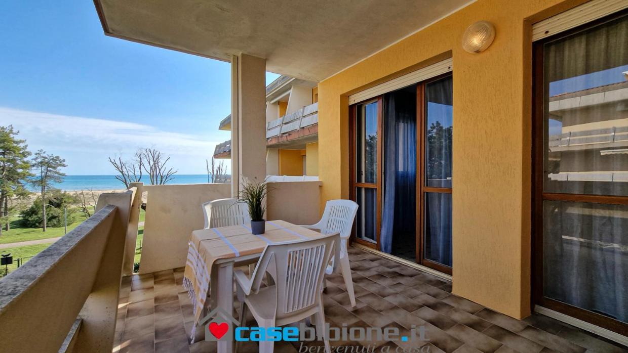 Condominio Carina Sud Bibione Bagian luar foto